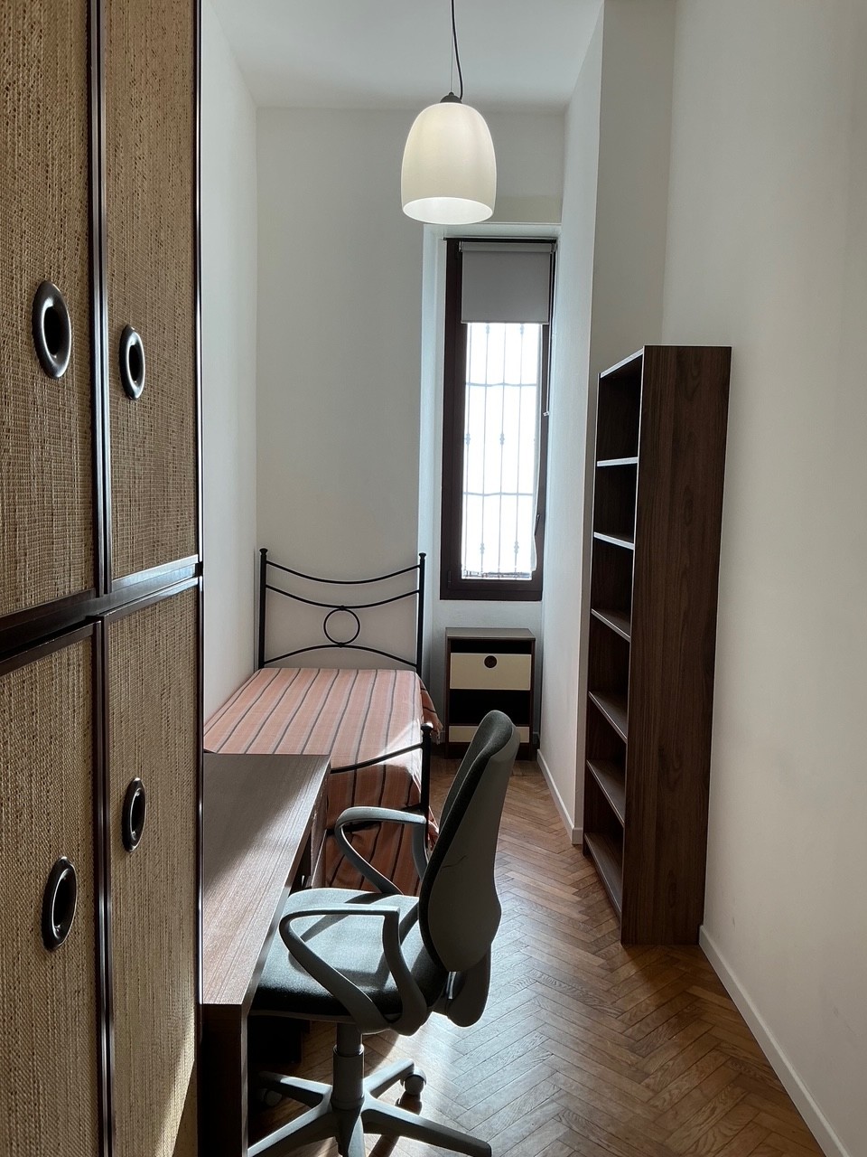 Via Forlanini 15, Scala B camera 2