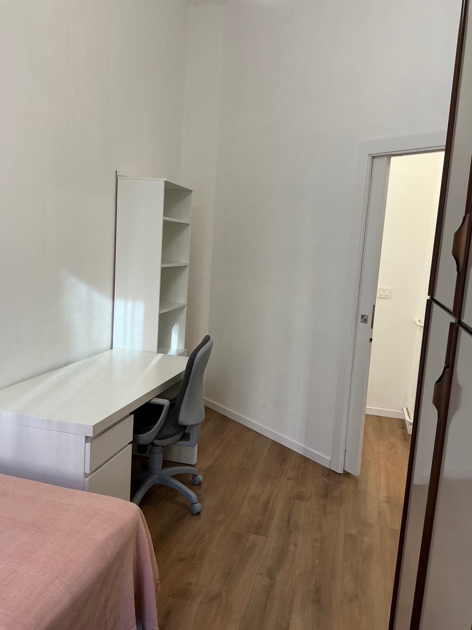 Via Forlanini 15, Scala B Camera 4 foto 2